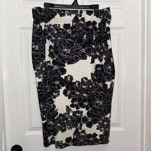 Courtenay Black and White Pencil Skirt Knee-length Cocktail